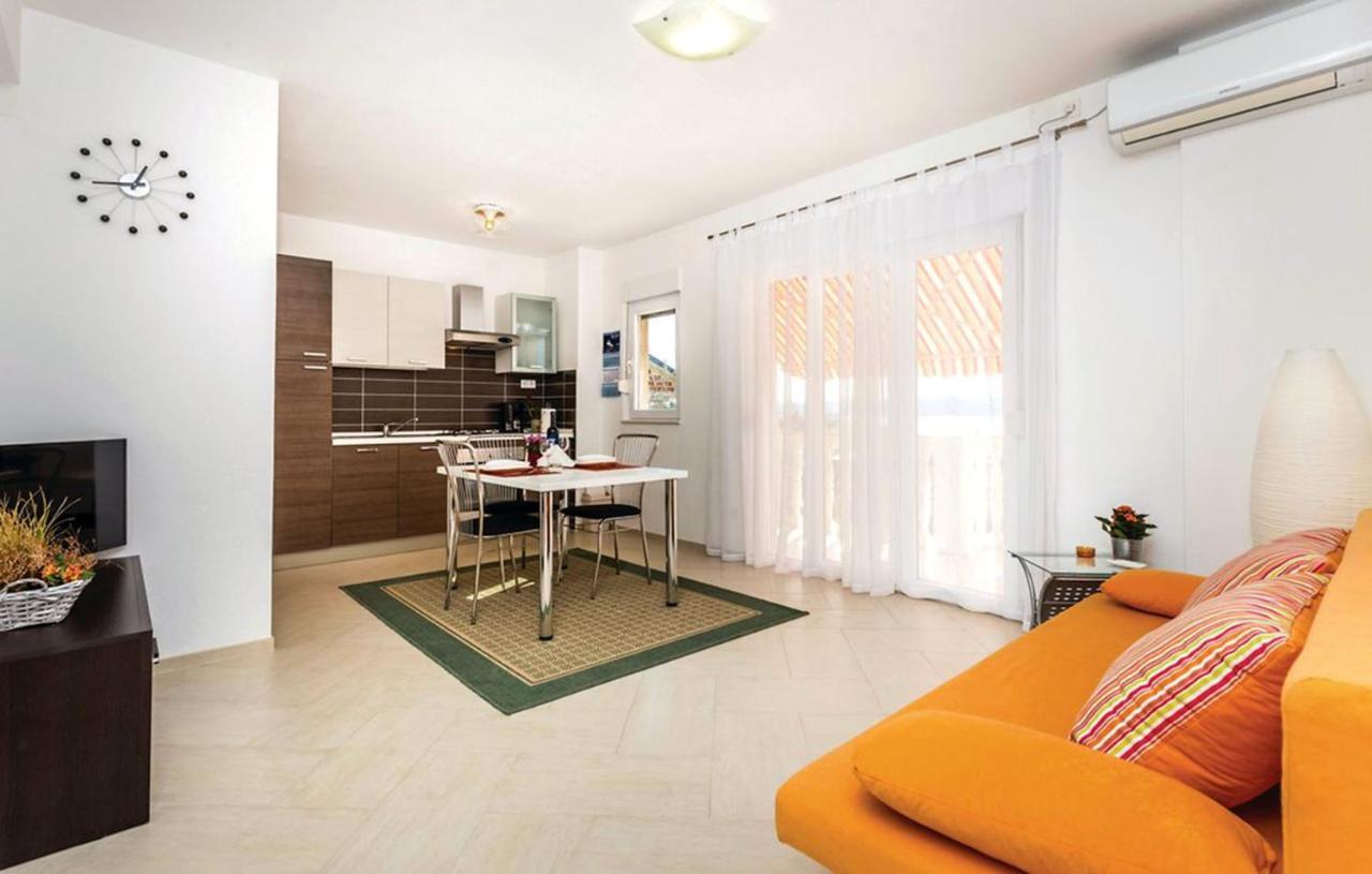 Apartment Vesna Selce Exteriör bild
